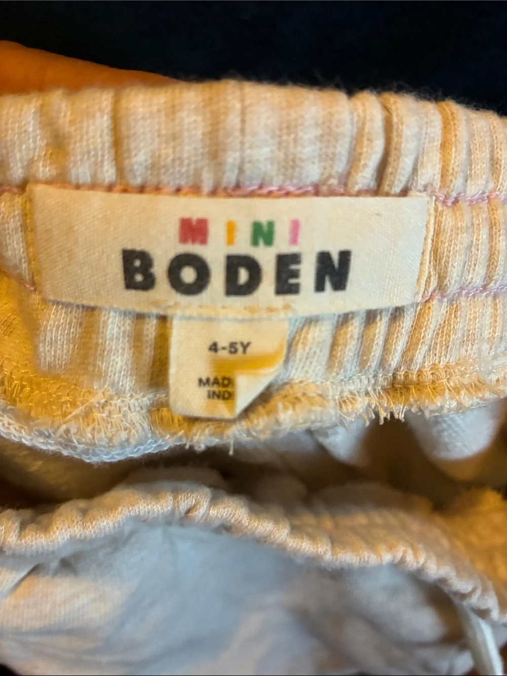 Mini Boden Bobbie appliqué joggers
